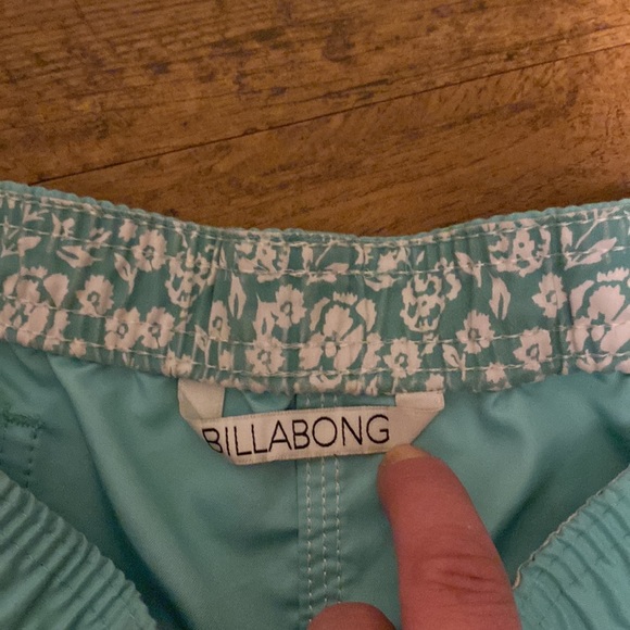Billabong Teal Board Shorts - Picture 4 of 9